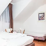 Storch Otel Köln