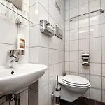 Storch Hotel 2*